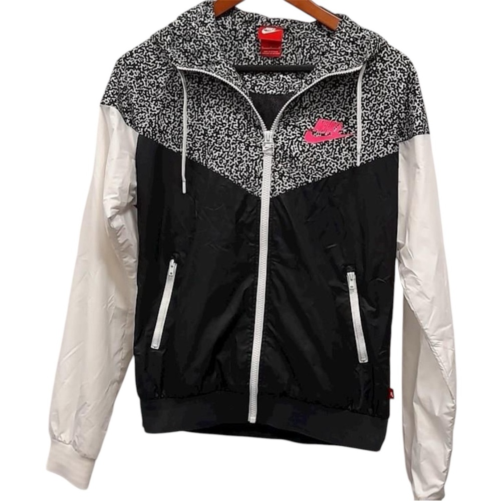 Rare find color/pattern Nike Black White Speckled Windrunner AOP Jacket Size M